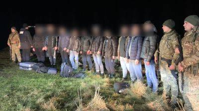 Десяток мужчин пытались незаконно добраться до молдовского берега Днестра