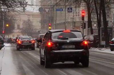 Водителям максимальное внимание: в Киевской области меняют правила проезда по дорогам