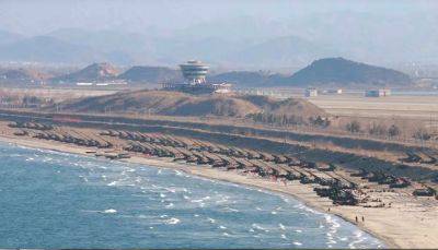 КНДР выпустила 200 снарядов в сторону островов Южной Кореи
