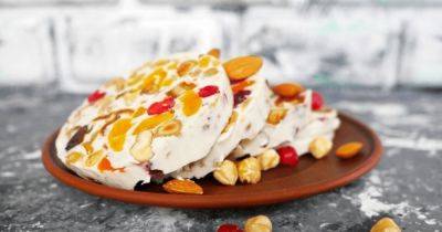 Творожный десерт с сухофруктами и орехами: вкусно и красиво