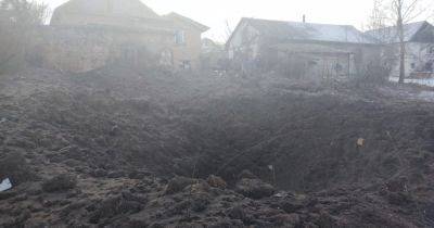 Повреждено более 20 домов: россияне ударили по городу Сумской области