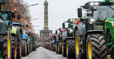 Тысячи немецких фермеров требуют дешевой энергии и предупреждают правительство О.Шольца о... карантине