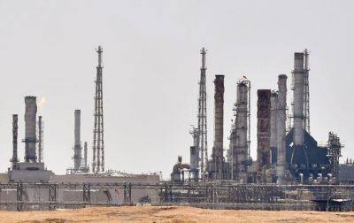 Цены на нефть упали из-за Саудовской Аравии - korrespondent.net - США - Украина - Лондон - Саудовская Аравия - Оман