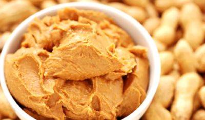 Дети будут требовать арахисовые сендвичи: как приготовить домашнюю арахисовую пасту