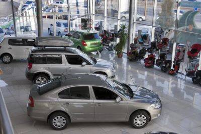 Украинцы за год купили в автосалонах 138 тысяч новых автомобилей — МВД