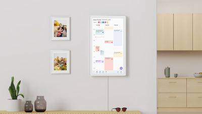 Skylight Calendar Max: гигантский цифровой календарь для домашних дел