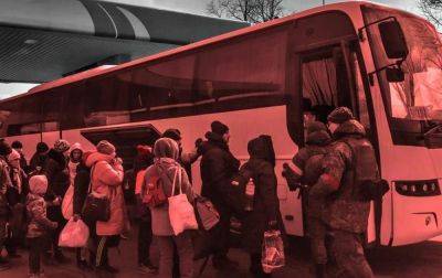 Массовая депортация украинцев из оккупации: в ЦНС сообщили подробности о планах Кремля