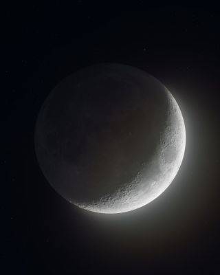 Астрофотограф создал эпичный портрет растущей Луны