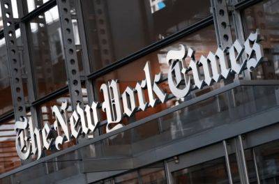 Новый фронт войны New York Times с чат-ботами: теперь за размытый бренд