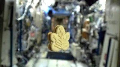 Астронавты миссии Artemis-2 будут есть канадские хлопья и печенье с кленовым сиропом