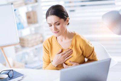 Врачи назвали неожиданные факторы, которые могут спровоцировать сердечный приступ