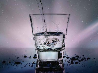 Сколько воды нужно выпить, чтобы быстрее худеть - секрет диетолога
