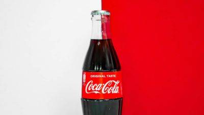 Бразилец утверждает, что уже 50 лет пьет Coca-Cola вместо воды – какое у него здоровье