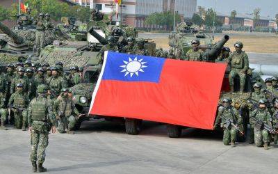 Армия Тайваня планирует приобрести сотни боевых морских дронов