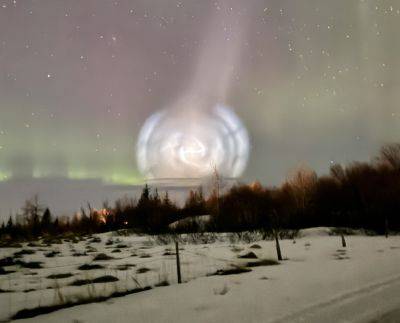 Таинственная спираль над Арктикой затмила полярное сияние: фото - universemagazine.com - Норвегия - Финляндия - шт. Калифорния