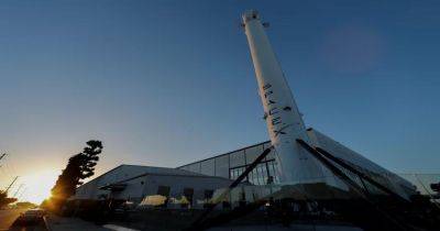 SpaceX разрабатывает сеть шпионских спутников для США в стоимости $1,8 млрд