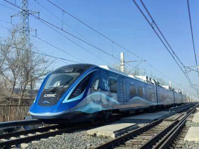 Китайский водородный поезд с запасом хода 1000 км успешно завершил тестовый запуск