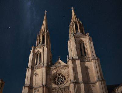 Ученые начали искать метеориты на крышах церквей