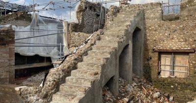 Раскопки в Помпеях: археологи нашли древнюю строительную площадку (фото)