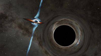 Ученые нашли у сверхмассивной черной дыры черную дыру-спутник