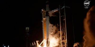 SpaceX запустила к МКС корабль Crew Dragon с российским космонавтом на борту