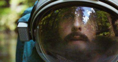 Новый фильм Адама Сэндлера "Spaceman" стал хитом на Netflix