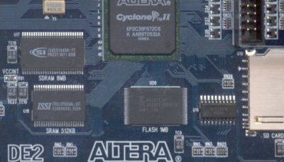 Intel перезапустила компанию Altera по производству ПЛИС и обновила линейку программируемых чипов Agilex