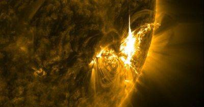 На Солнце взорвалась нить магнетизма: появился прогноз по магнитным бурям