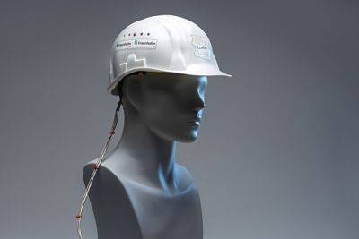 В Германии разработали шлем с датчиком вибрации для машинистов экскаваторов