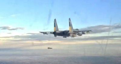 Уникальные кадры: украинские истребители Су-27 запускают французские авиабомбы AASM-250 Hammer и американские ракеты AGM-88 HARMS - gagadget.com - США - Украина