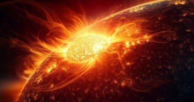 Пятно на Солнце провоцирует вспышки: готовиться ли к магнитным бурям в ближайшие дни
