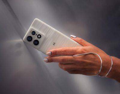 Motorola представила Edge 50 Pro на глобальном рынке: смартфон с POLED-дисплеем на 144 Гц, чипом Snapdragon 7 Gen 3, защитой IP68 и камерой на 50 МП