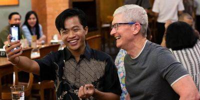 Тим Кук - Вызов от Тима Кука: Как сделать селфи с генеральным директором Apple? - gagadget.com - Индонезия - Джакарта