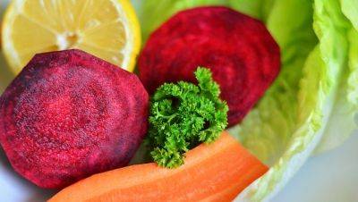 6 овощей, которые врачи рекомендуют есть исключительно сырыми