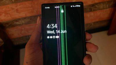 Samsung предлагает бесплатную замену дисплея для Galaxy S21 и S22 в Индии из-за проблемы с зеленой линией