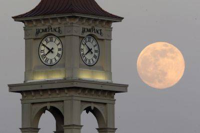 NASA создаст для Луны часы, в которых секунды будут бежать быстрее - universemagazine.com - США