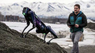 TravisMacrif - Департамент транспорта и общественных объектов Аляски взял в штат робота-собаку для охраны аэропорта от диких животных - habr.com - США - шт.Аляска - Boston - шт. Массачусетс