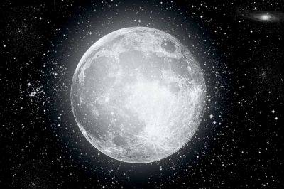 Почему с Земли нельзя увидеть обратную сторону Луны – интересный факт