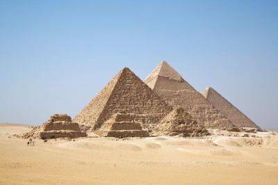 Десятки египетских пирамид, вероятно, построены вдоль затерянного рукава Нила