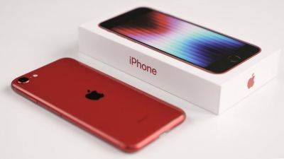 Слух: Apple выпустит новый iPhone SE весной 2025 года
