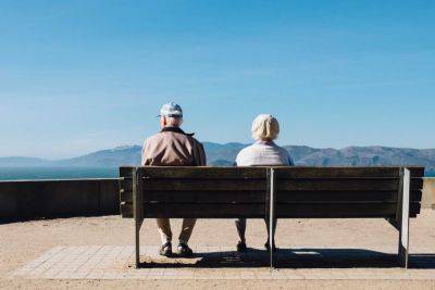 100-летний мужчина и 96-летняя женщина влюбились и раскрыли секрет долголетия