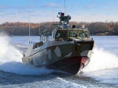 СМИ: украинская разведка с помощью морских дронов Magura V5 поразила два российских катера КС-701 «Тунец» (обновлено)