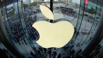 Тим Кук - TravisMacrif - Apple объявила о крупнейшем в истории выкупе акций на сумму $110 млрд на фоне падения продаж iPhone - habr.com - Китай