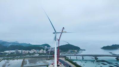 В Китае установили новый самый мощный в мире ветрогенератор