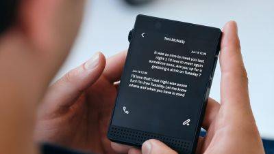 На рынок вышла 3 версия «антисмартфона» Light Phone