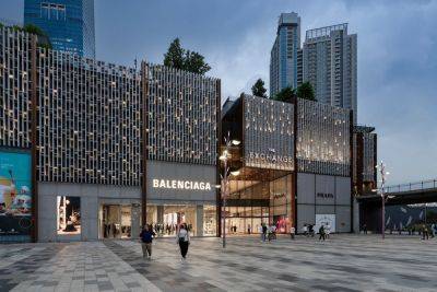 Apple откроет в июне свой первый магазин в Малайзии